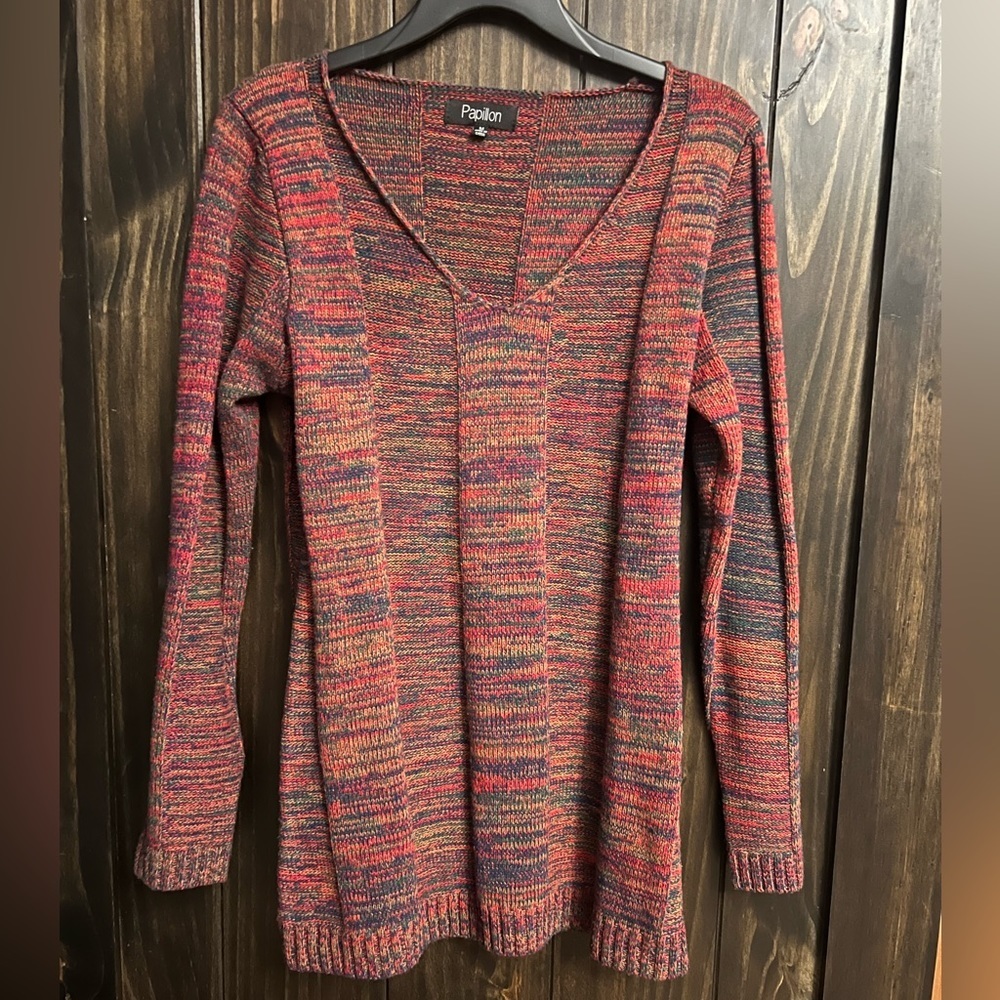 Papillon Women's Red Multicolor V-Neck Sweater